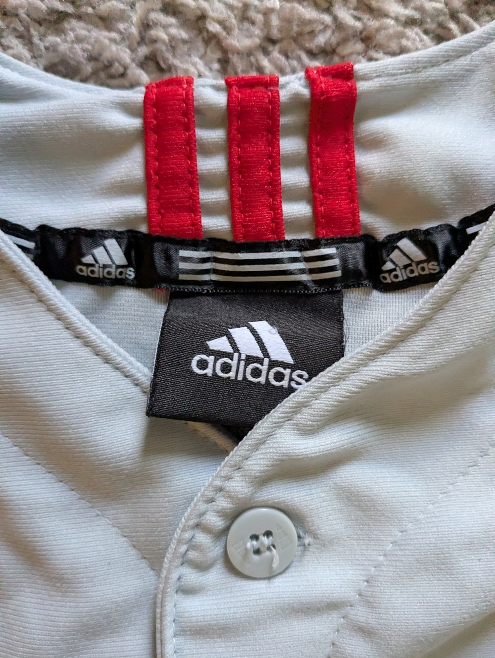 ADIDAS - Picture 3 of 4